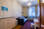 3-комнатная квартира в солидном сталинском доме на Долгобродской 11